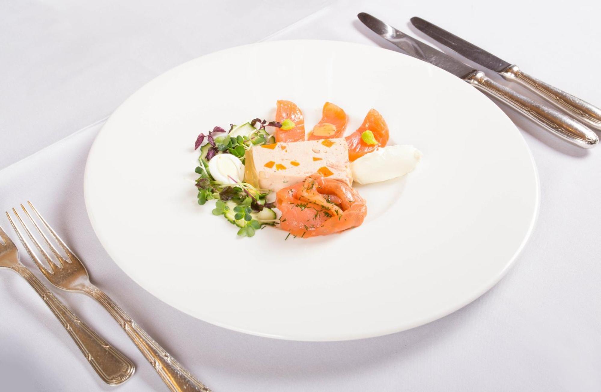Hotel Restaurant Vinothek Lamm Bad Herrenalb Zewnętrze zdjęcie