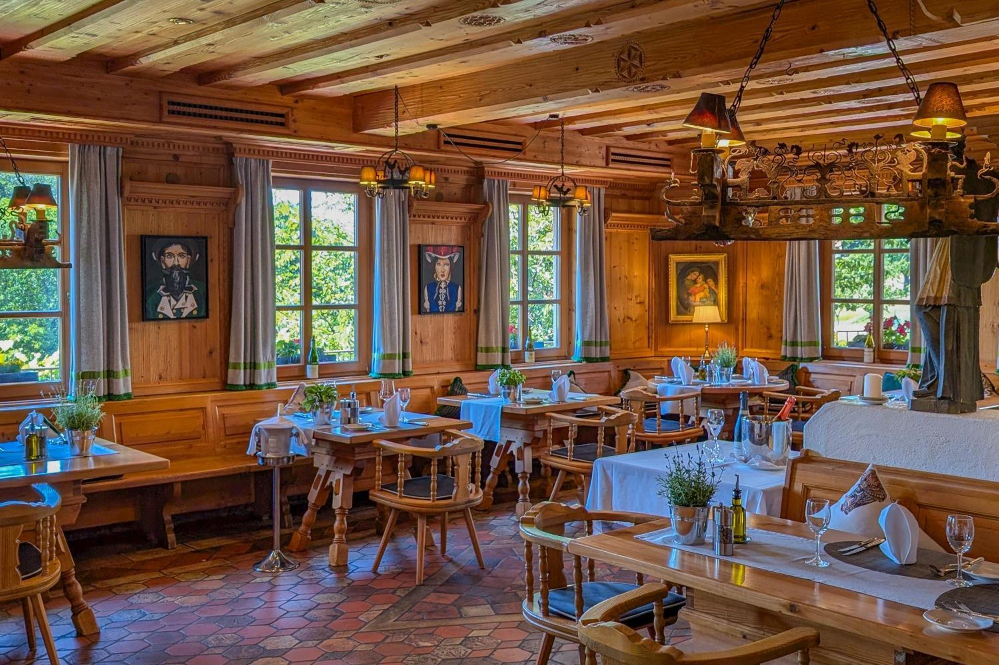 Hotel Restaurant Vinothek Lamm Bad Herrenalb Zewnętrze zdjęcie