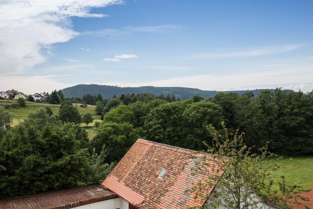Hotel Restaurant Vinothek Lamm Bad Herrenalb Zewnętrze zdjęcie