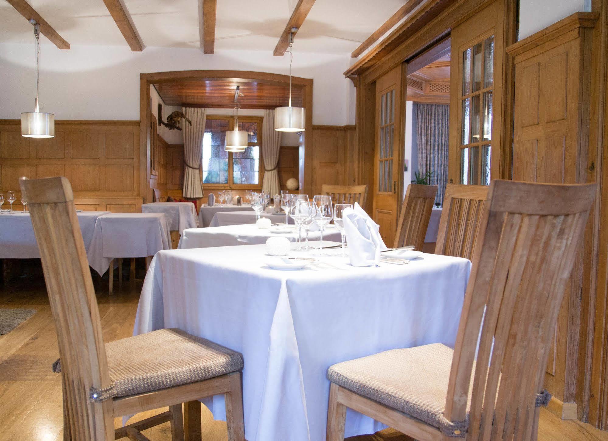 Hotel Restaurant Vinothek Lamm Bad Herrenalb Zewnętrze zdjęcie
